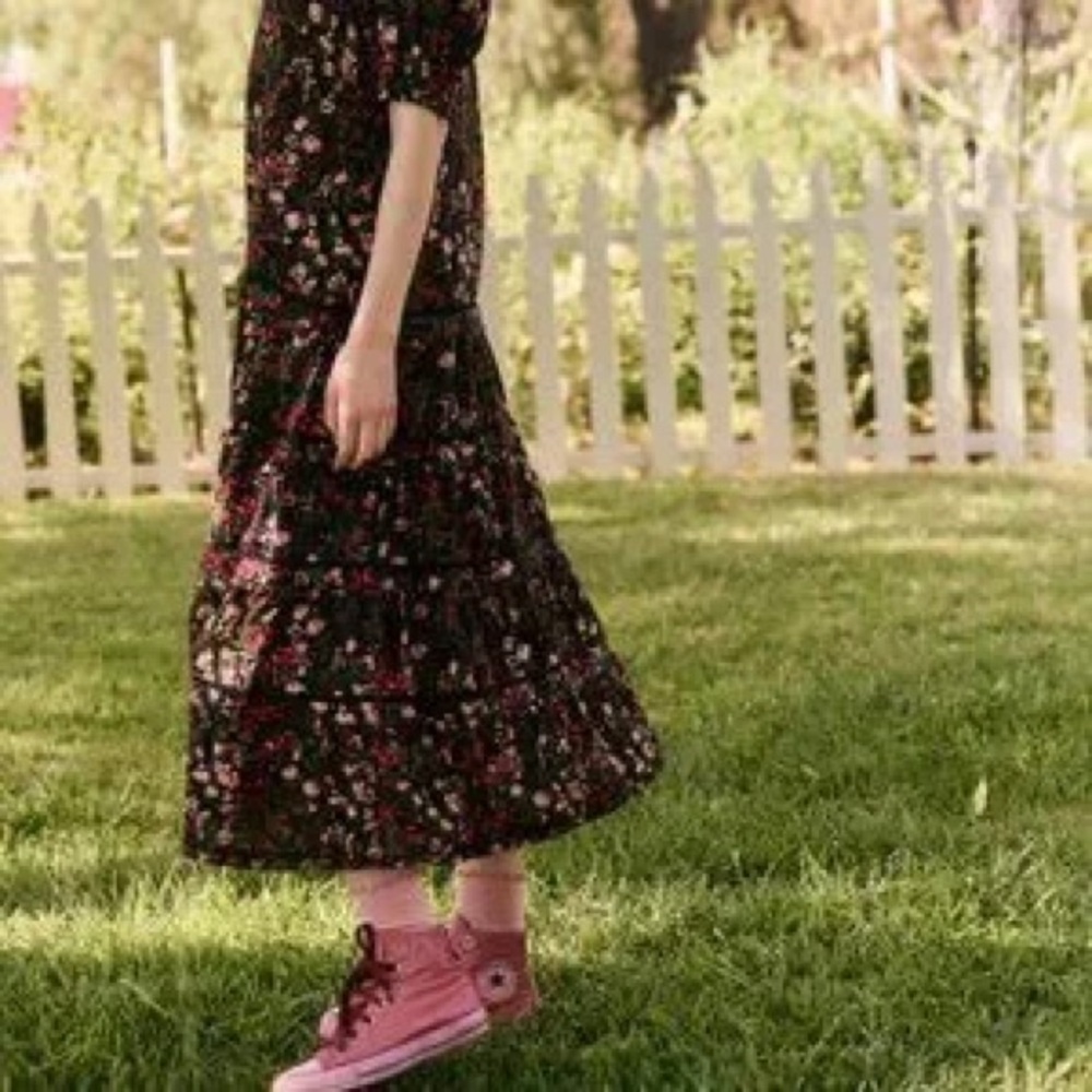 The Great Yonder Midi in Black Fresh Water Floral Cotton Tiered Dress, Size 3 - Picture 4 of 8